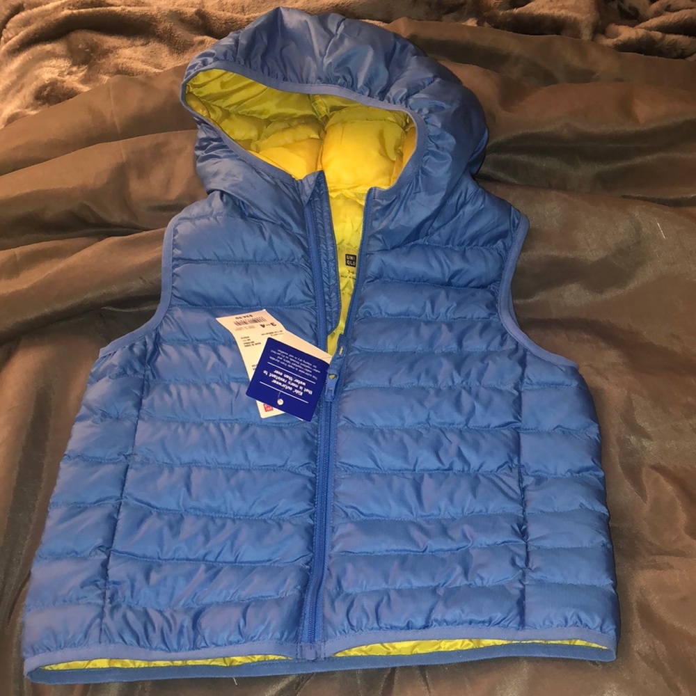 Uniqlo vest